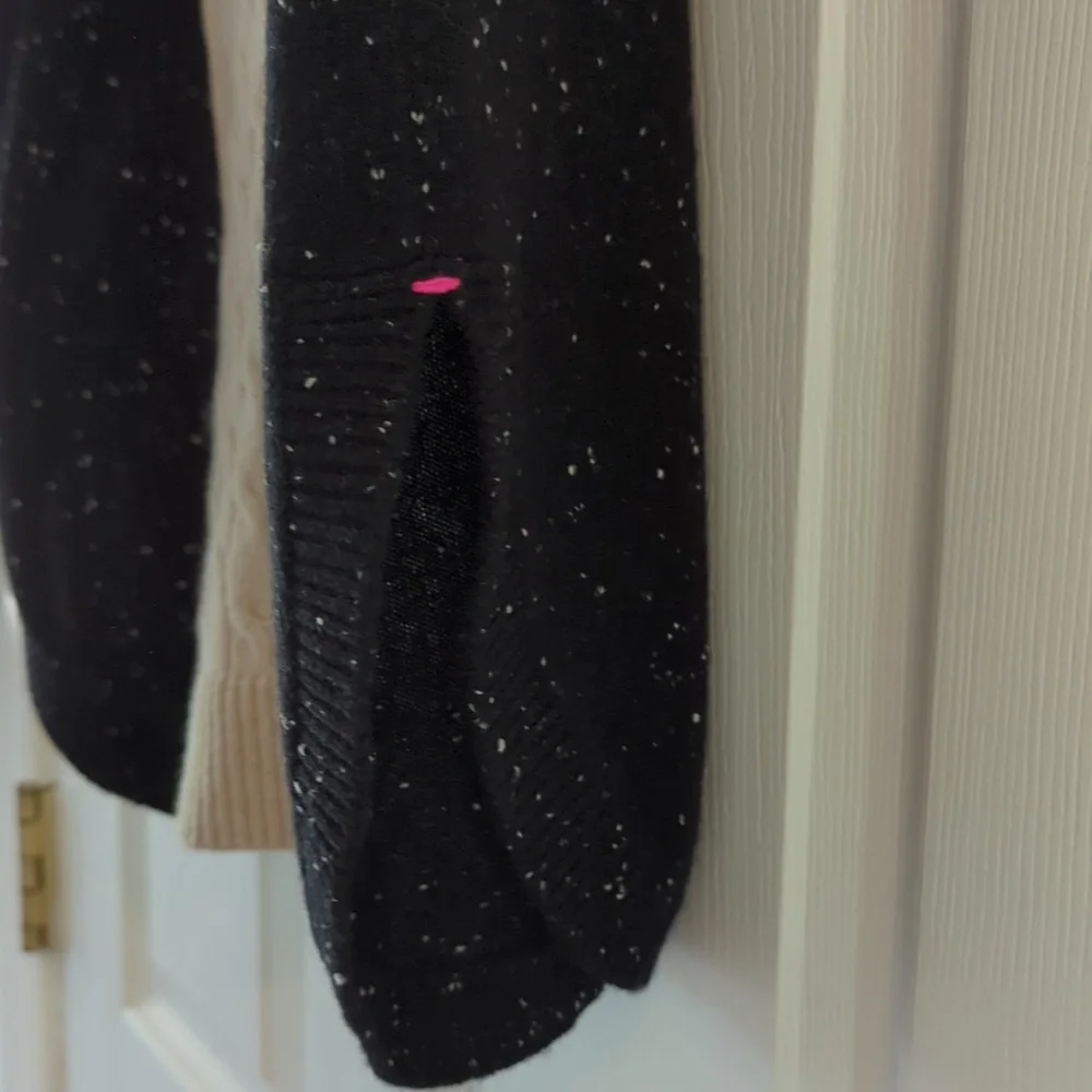 LABEL+thread Cashmere Colorblock Sweater - Picture 6 of 9